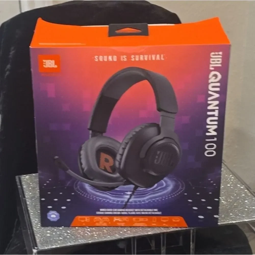 JBL quantum 100